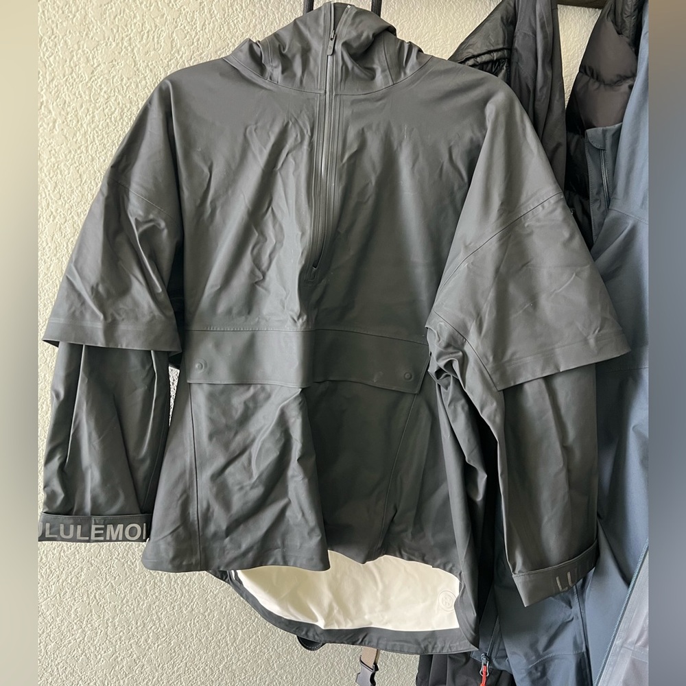 Lululemon rain and wind jacket